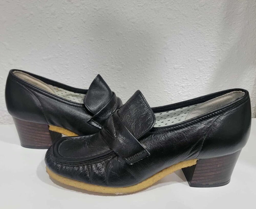 Vintage Goodyear Leather Wood Heels Clogs Mules Womens 5.5 Mellow Mates Cushion
